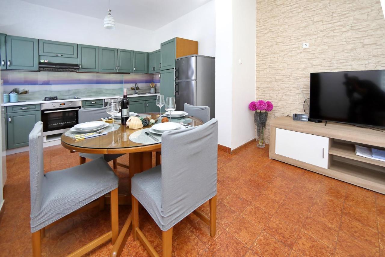 Apartment Sunny Terrace ビビニェ エクステリア 写真