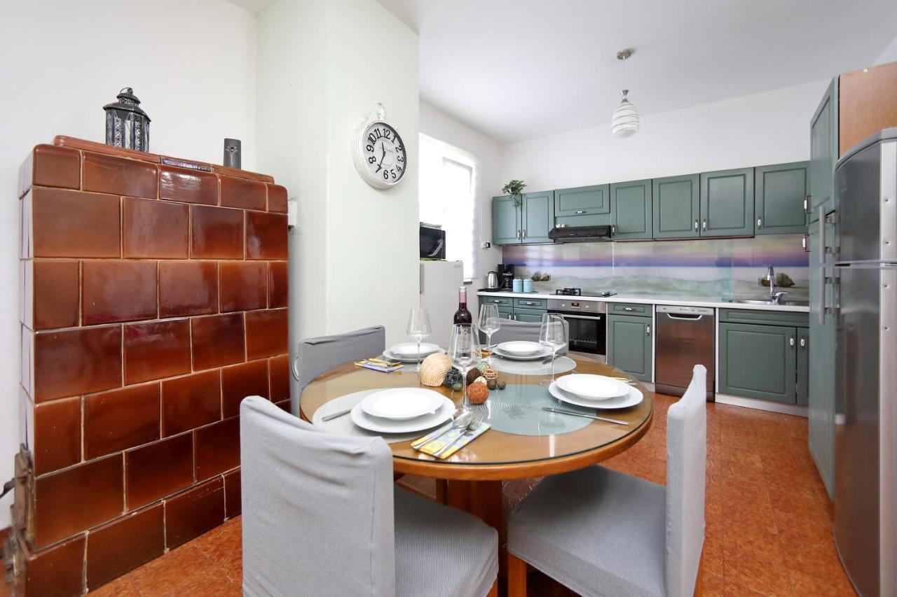 Apartment Sunny Terrace ビビニェ エクステリア 写真